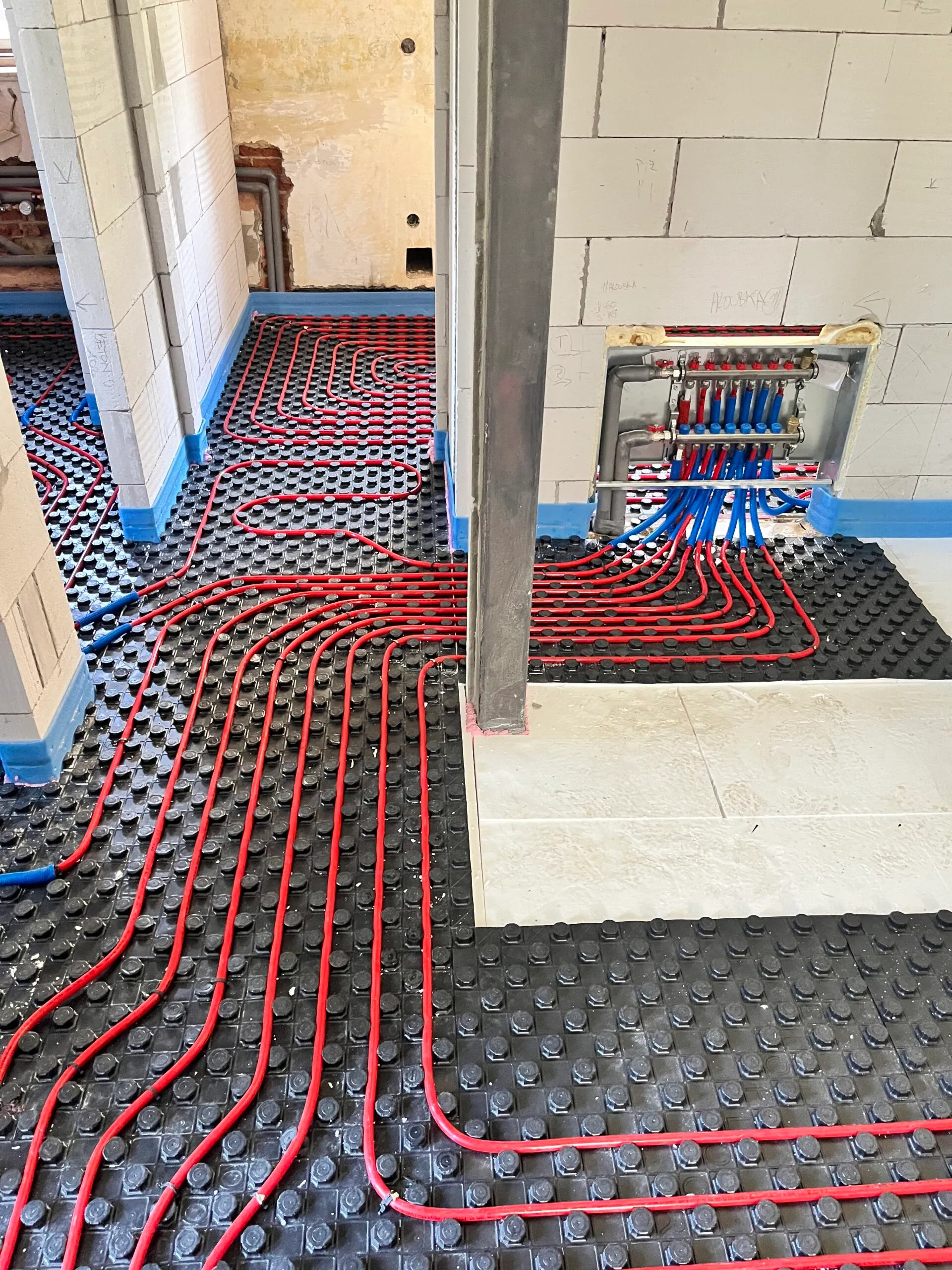 Praha 6 Vokovice — kompletní rekonstrukce rozvodů v bytě 120 m² — fotografie 5