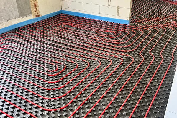 Praha 6 Vokovice — kompletní rekonstrukce rozvodů v bytě 120 m² — foto 1