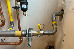 Restaurace Příbram — nový topný systém od kotle po radiátory — foto 3